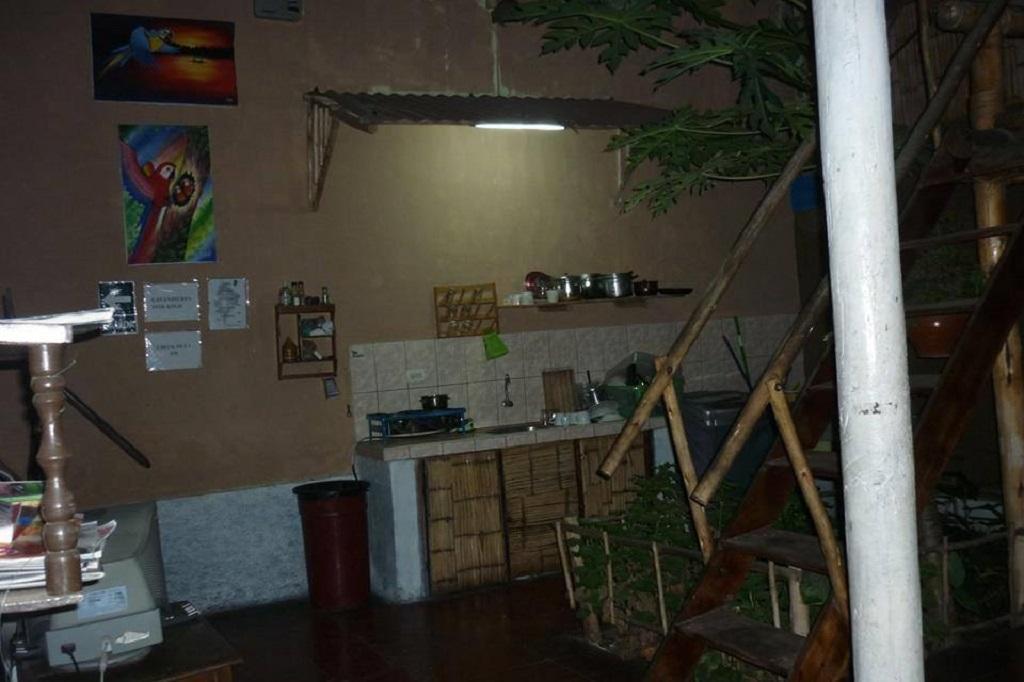 El Mochilero Hostel Trujillo Ngoại thất bức ảnh